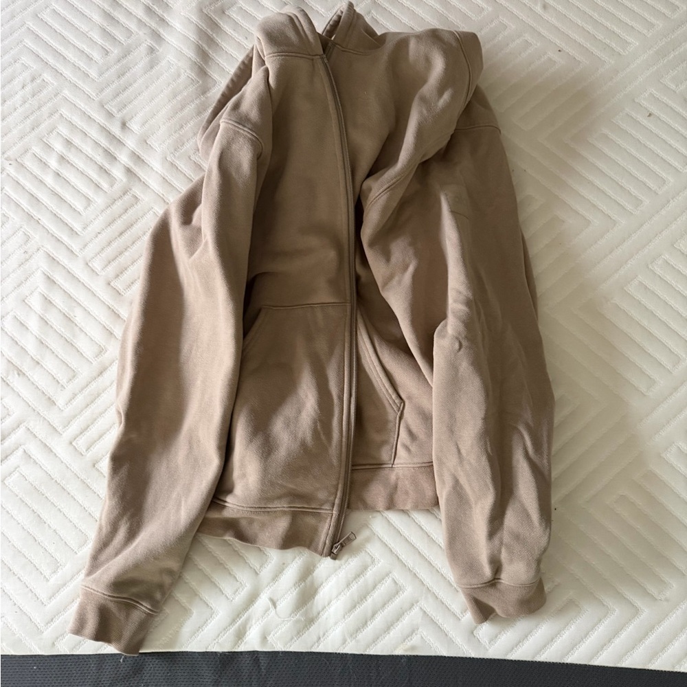 Alo Yoga Beige Tan Oversized Zip Up Hoodie